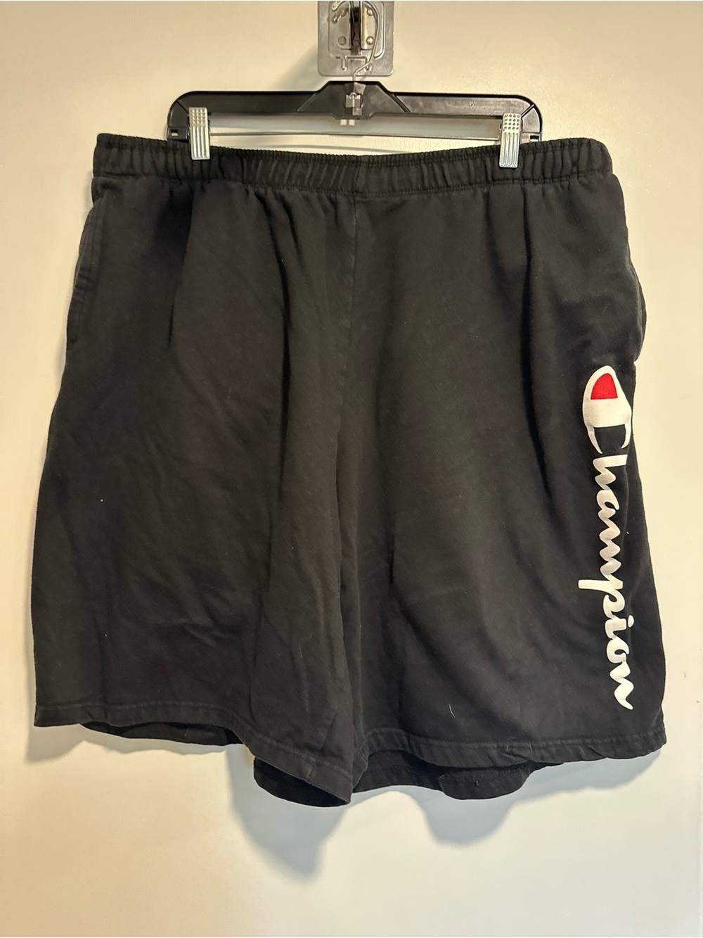 Champion Streetwear Spellout fleece shorts Y2k-style Sz:2XL Logo Elastic Waist.